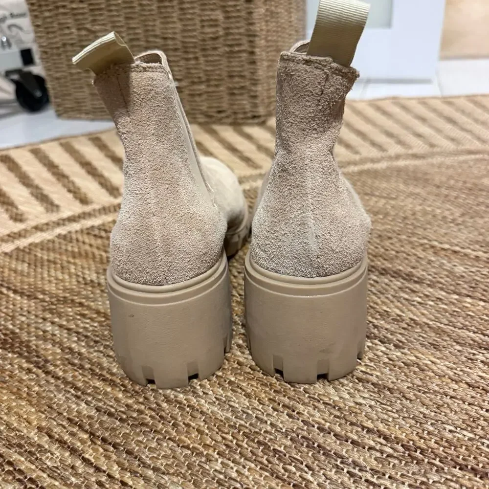 Beige Suede Chelsea Boots with ChunkyBeige Suede Chelsea Boots with Chunky Soles